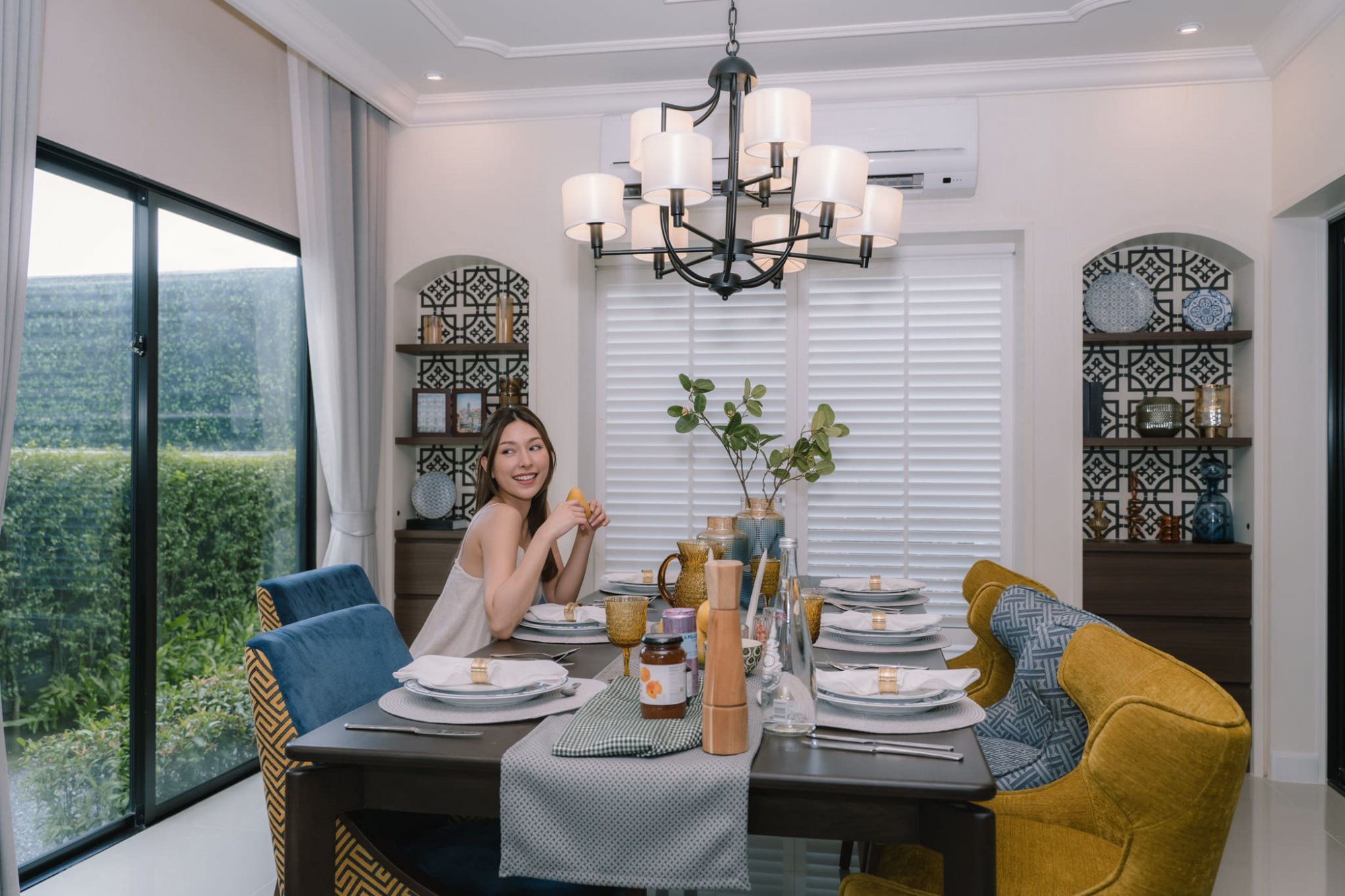 Joyful Living, Unlimited &#8216;SARANSIRI RANGSIT&#8217;